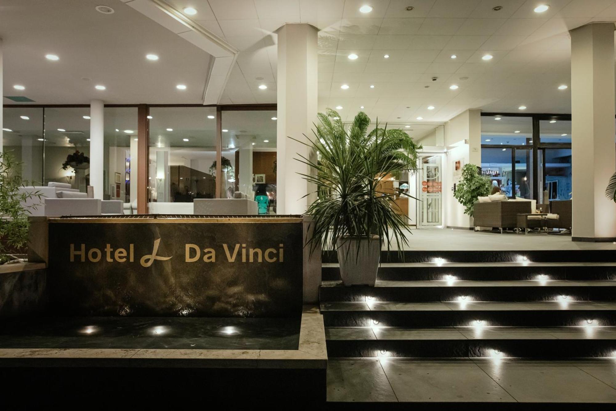 Hotel Leonardo Da Vinci Wellness SPA Bibione Esterno foto