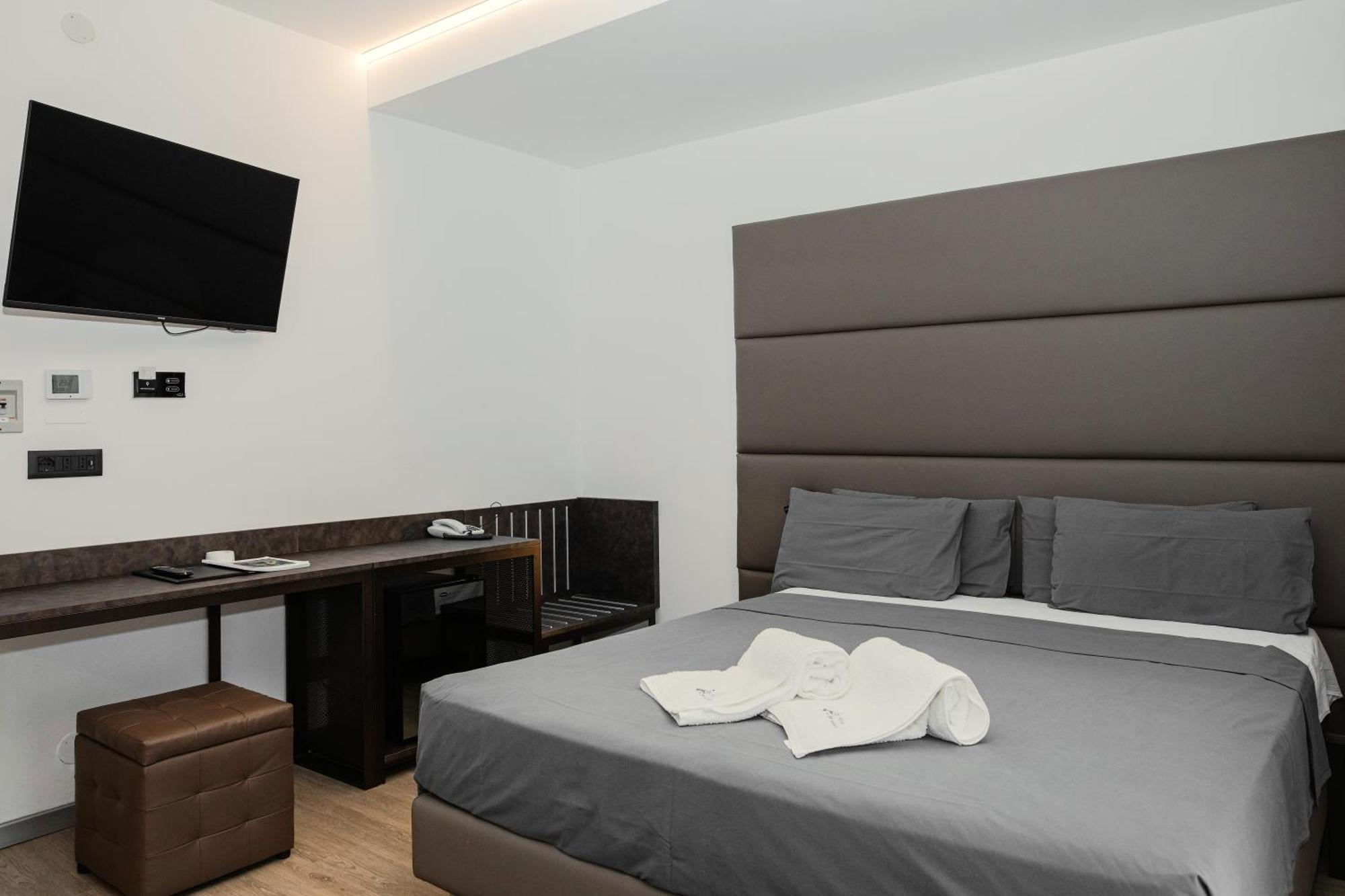 Hotel Leonardo Da Vinci Wellness SPA Bibione Esterno foto